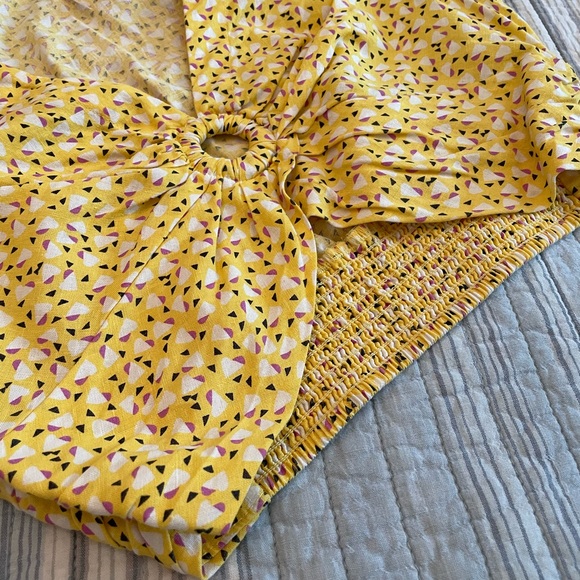 Free people Yellow Crop top, Smock Back Top - Picture 5 of 9